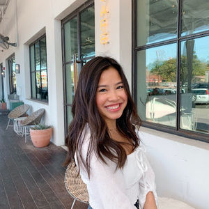 Meet your Posher, Janelle